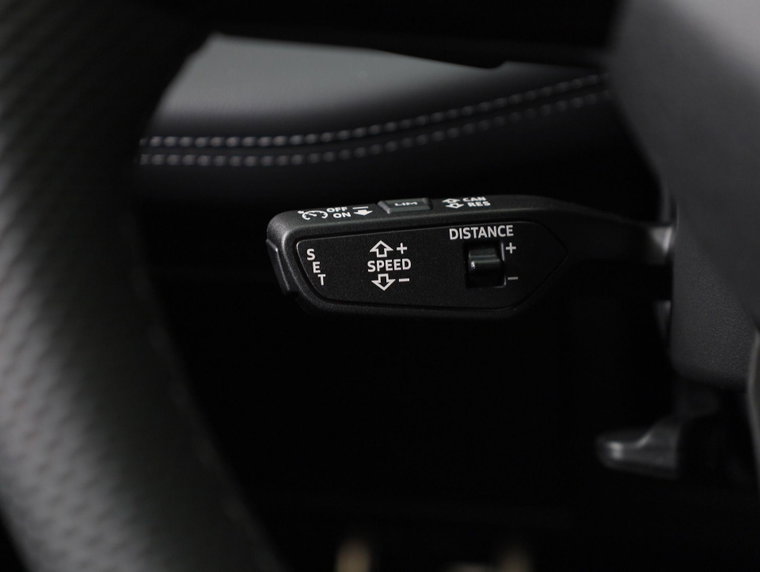 Vehicle Image 29