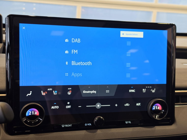 Vehicle Image 36