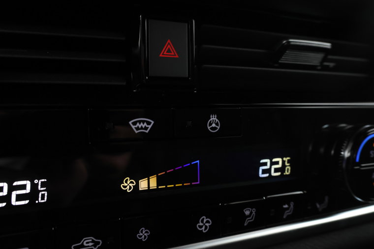 Vehicle Image 37