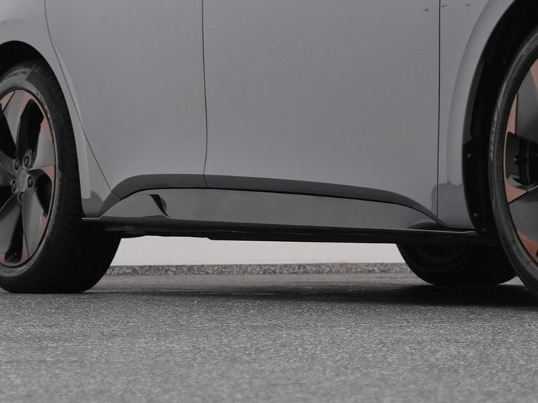 Vehicle Image 39