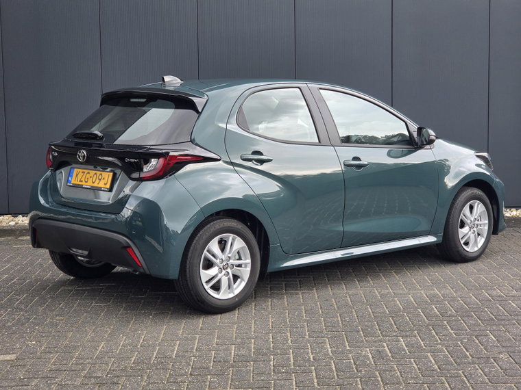 Vehicle Image 9