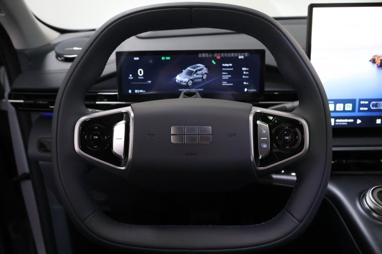 Vehicle Image 19