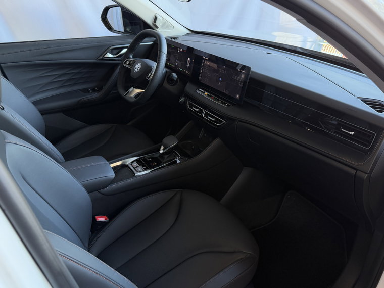 Vehicle Image 31