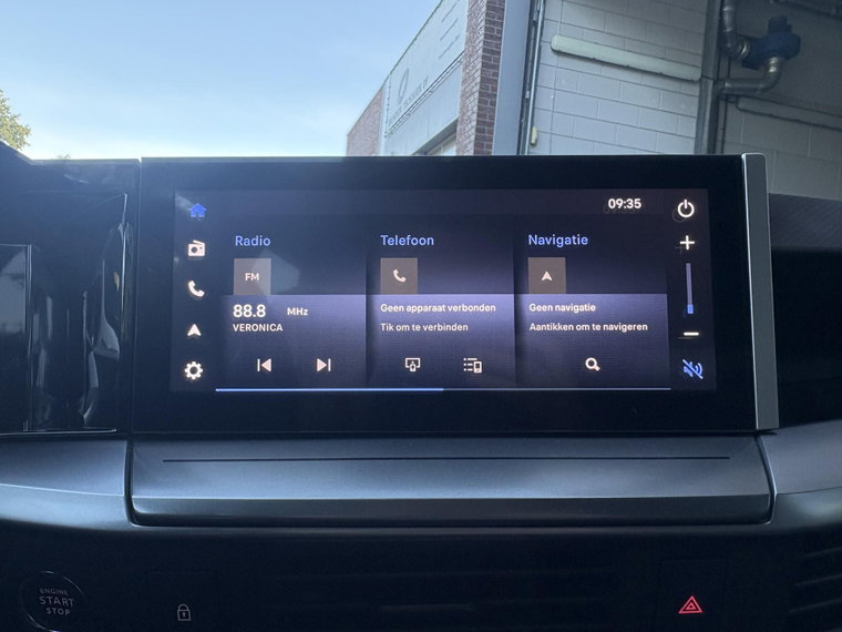 Vehicle Image 26