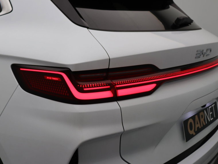 Vehicle Image 40
