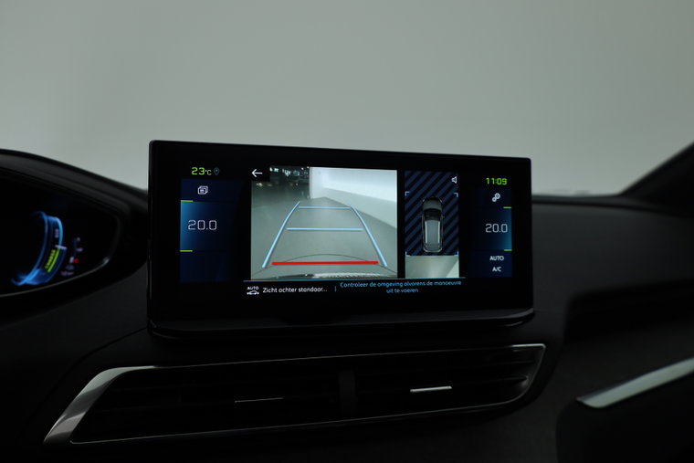 Vehicle Image 30