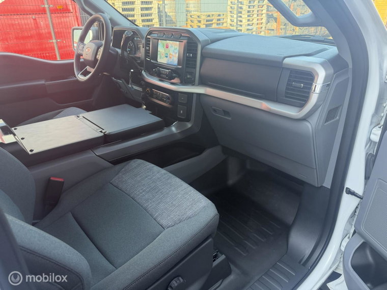 Vehicle Image 17