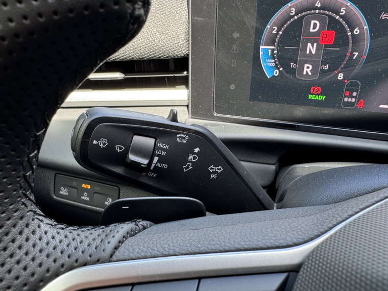 Vehicle Image 22