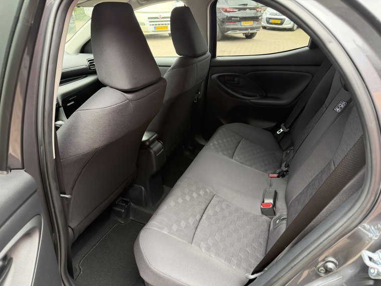 Vehicle Image 19