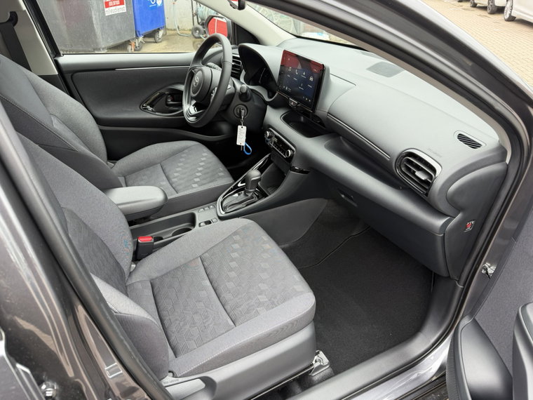 Vehicle Image 22