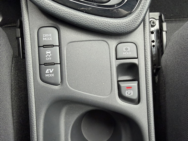 Vehicle Image 30