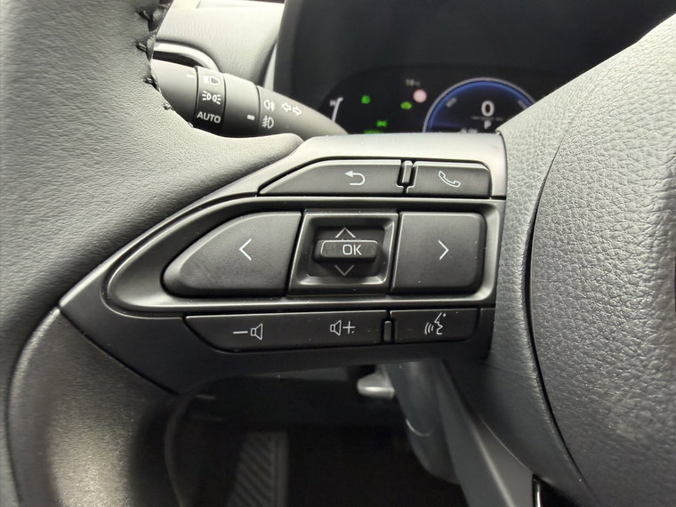 Vehicle Image 33