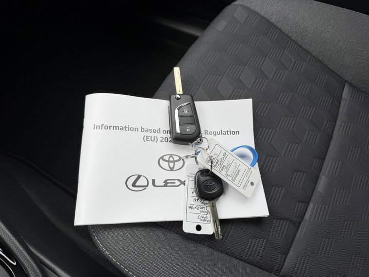 Vehicle Image 39