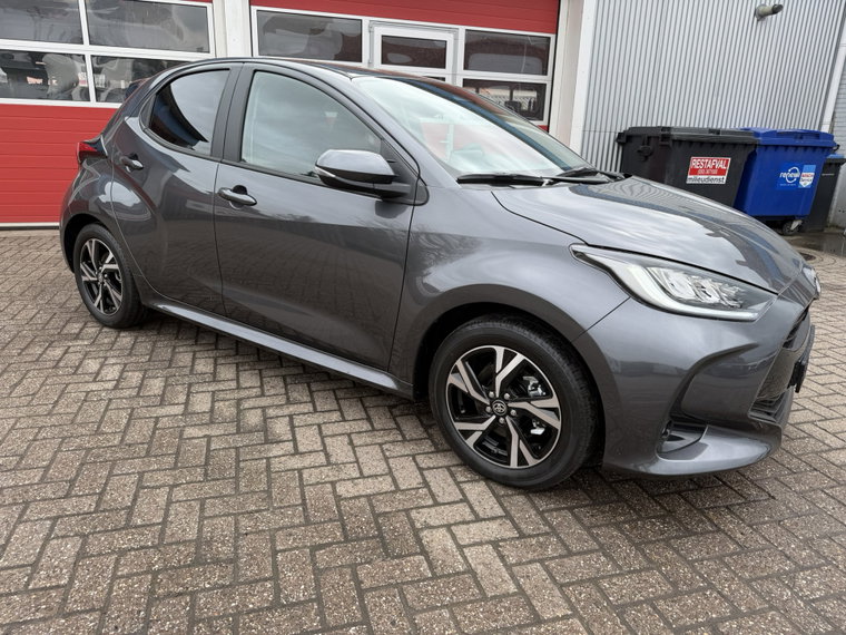 Vehicle Image 7