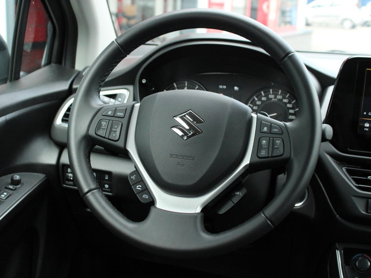 Vehicle Image 26