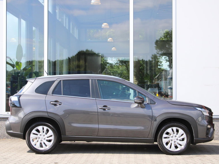 Vehicle Image 11
