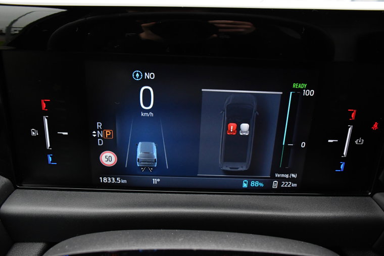 Vehicle Image 30
