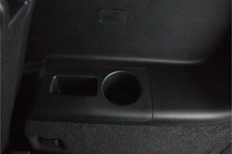 Vehicle Image 39
