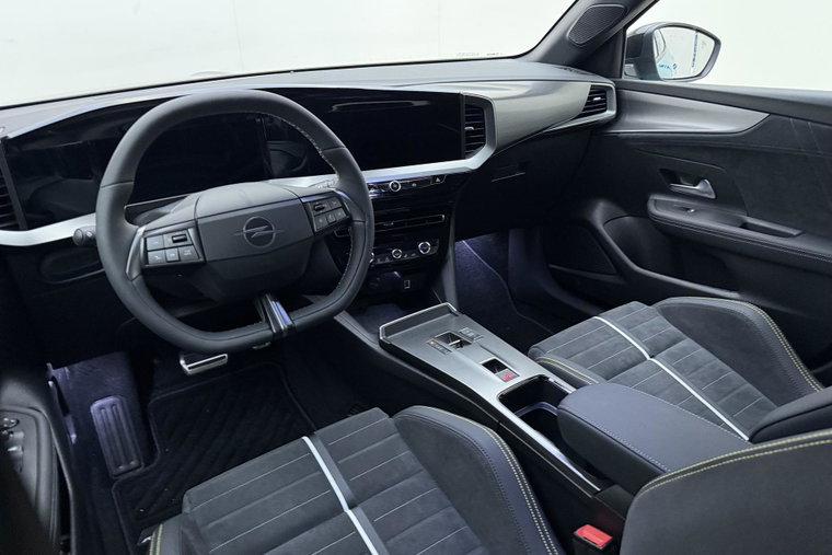 Vehicle Image 20