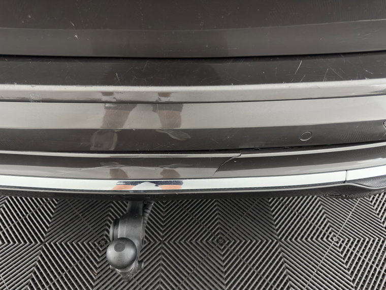 Vehicle Image 39