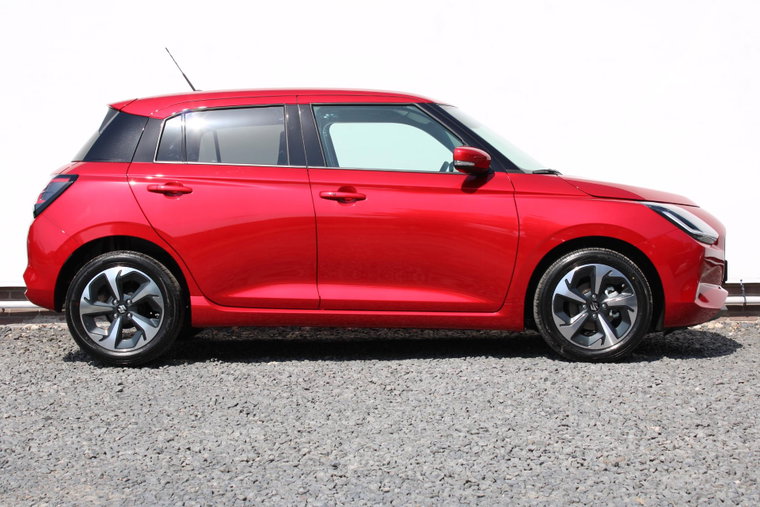 Vehicle Image 11