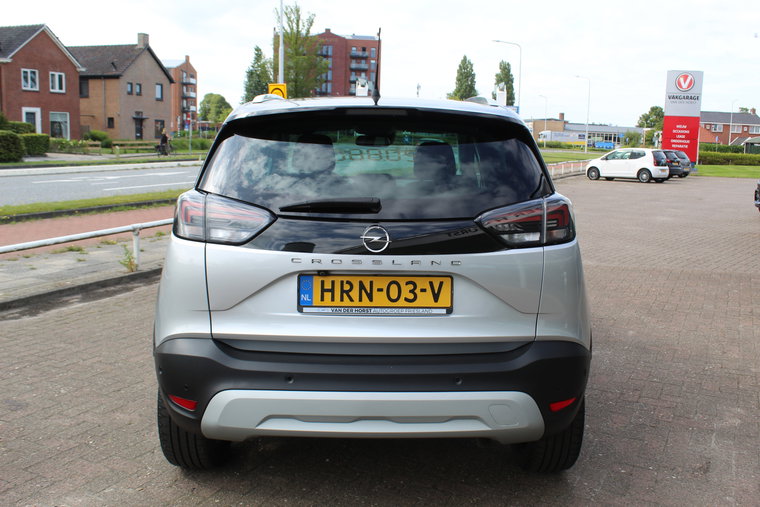 Vehicle Image 38