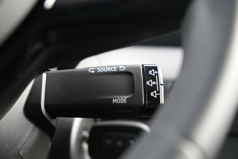 Vehicle Image 27
