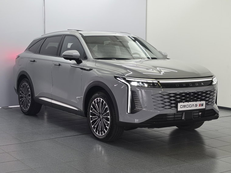 Vehicle Image 6