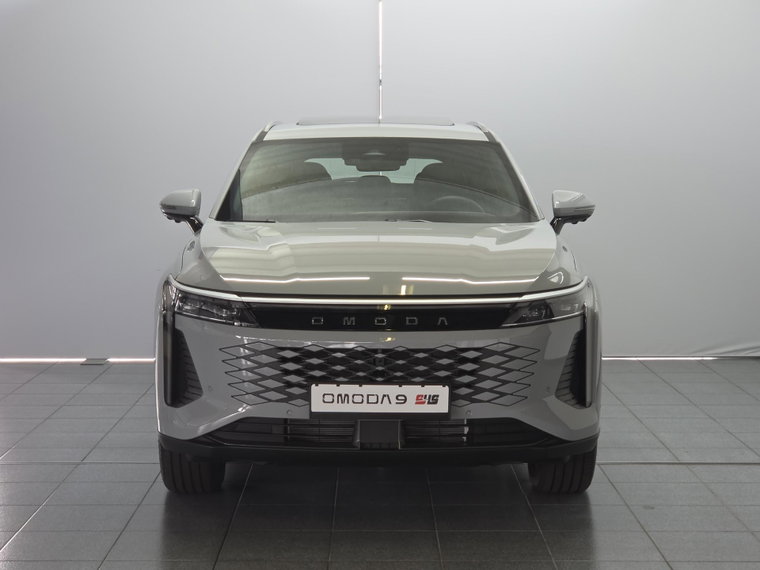 Vehicle Image 8