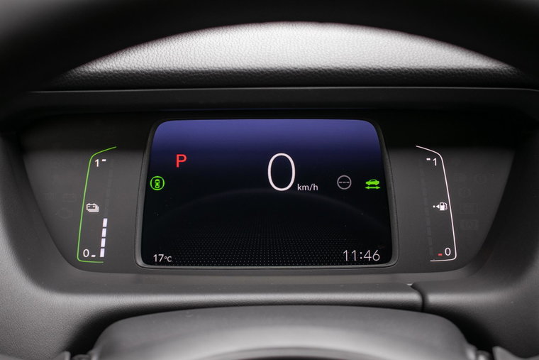 Vehicle Image 16
