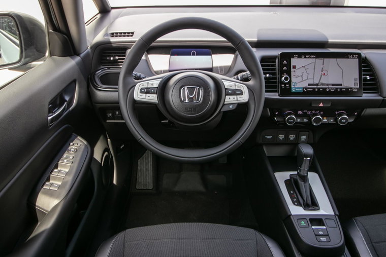 Vehicle Image 15