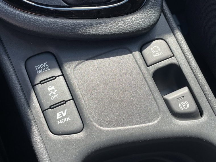 Vehicle Image 23