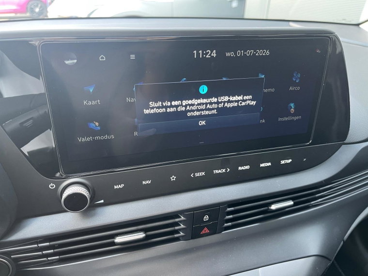 Vehicle Image 26