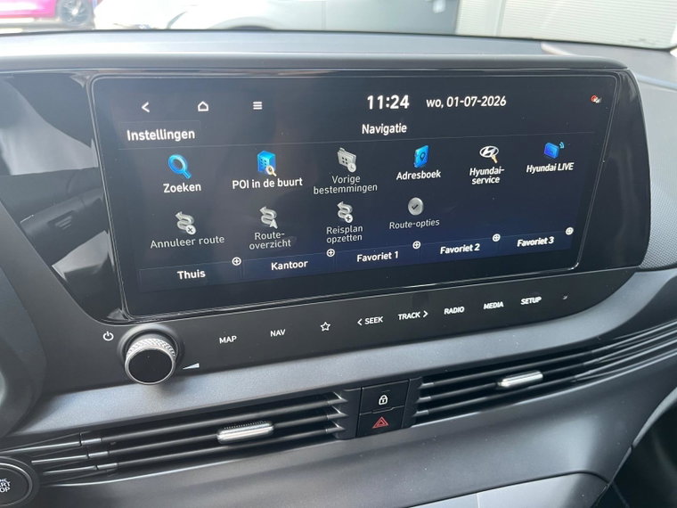 Vehicle Image 28