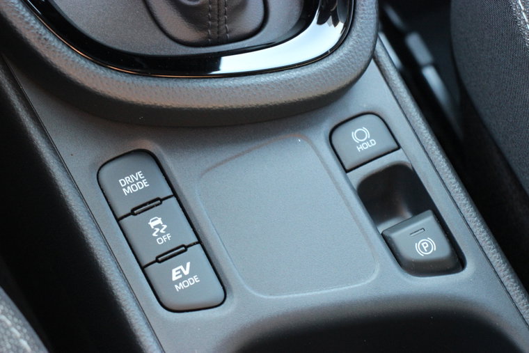 Vehicle Image 24