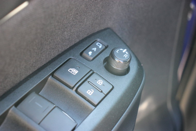 Vehicle Image 32