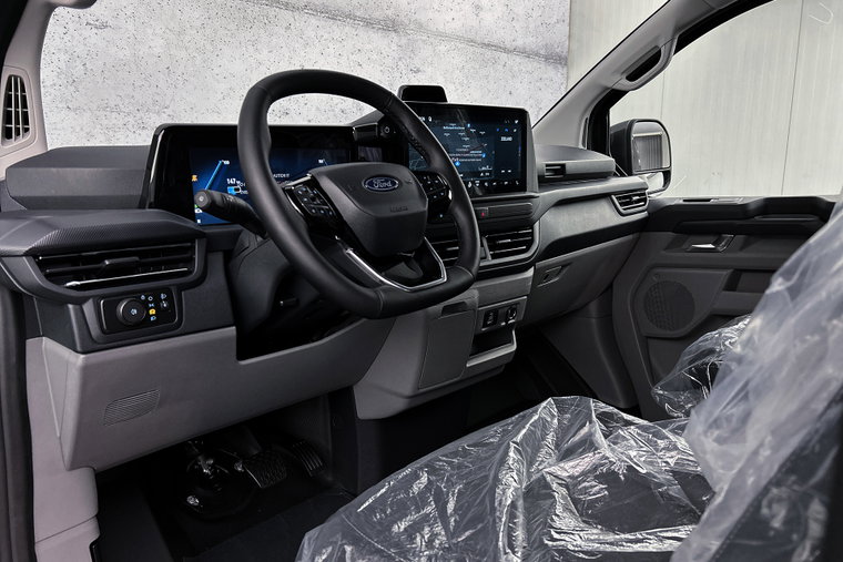 Vehicle Image 20