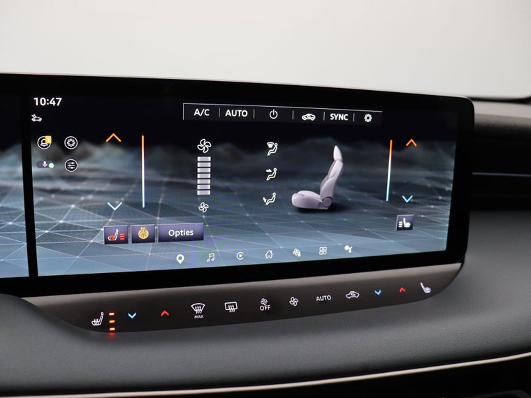 Vehicle Image 36