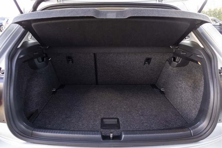 Vehicle Image 36