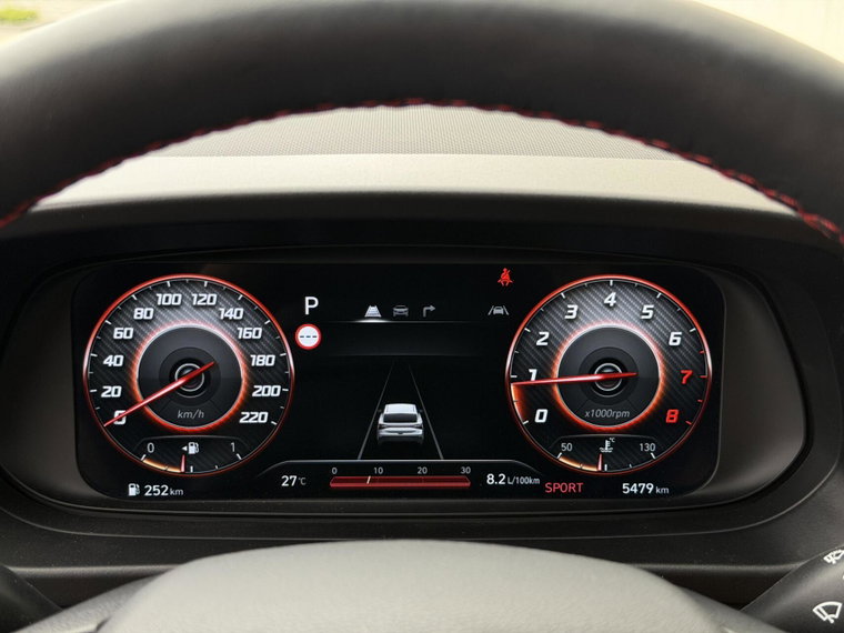 Vehicle Image 13