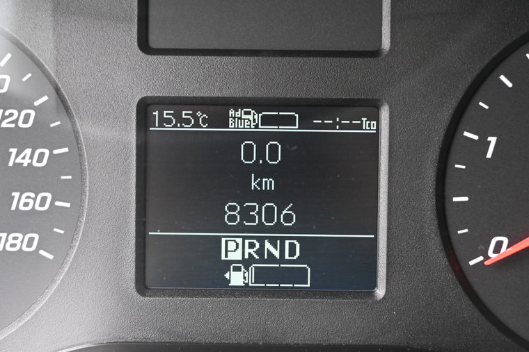 Vehicle Image 21