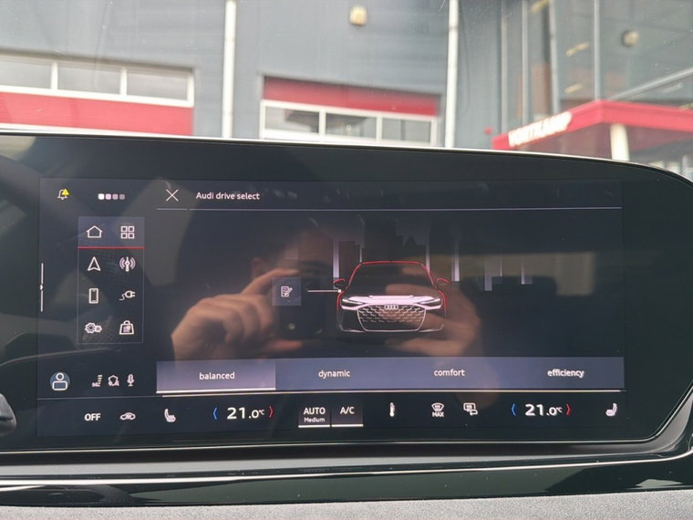 Vehicle Image 39