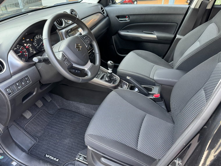 Vehicle Image 18