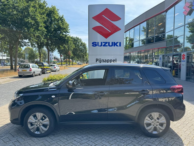 Vehicle Image 6