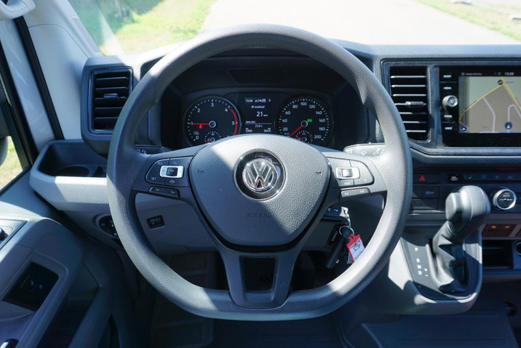 Vehicle Image 28