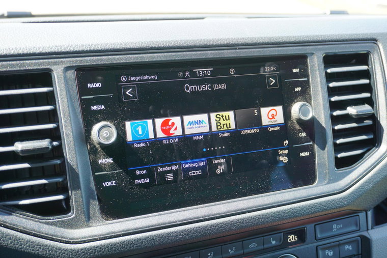 Vehicle Image 37