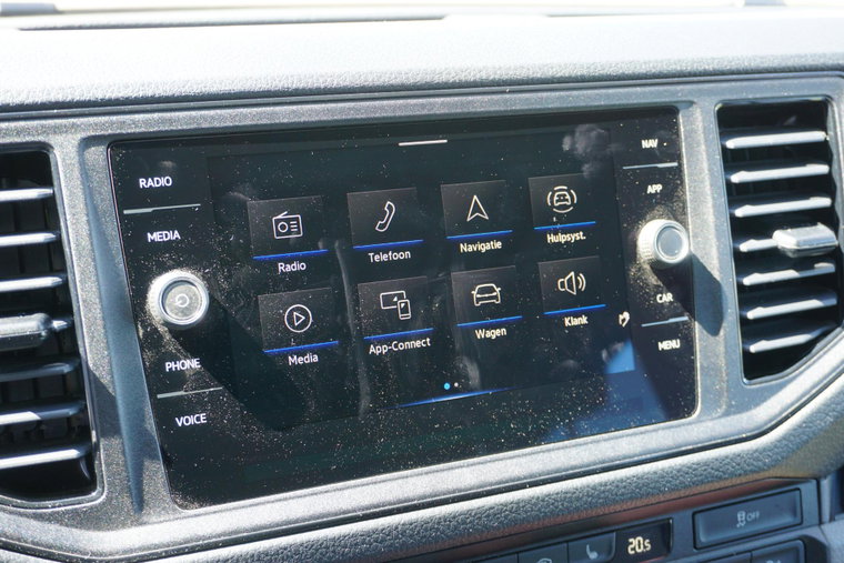 Vehicle Image 38