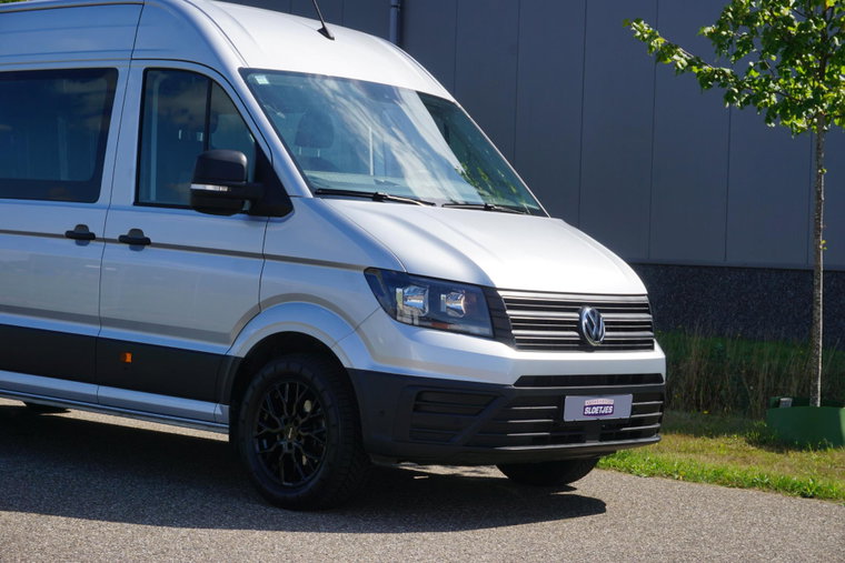Vehicle Image 48