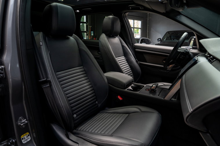 Vehicle Image 15