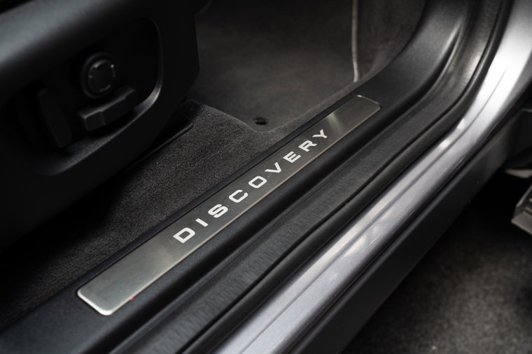 Vehicle Image 30